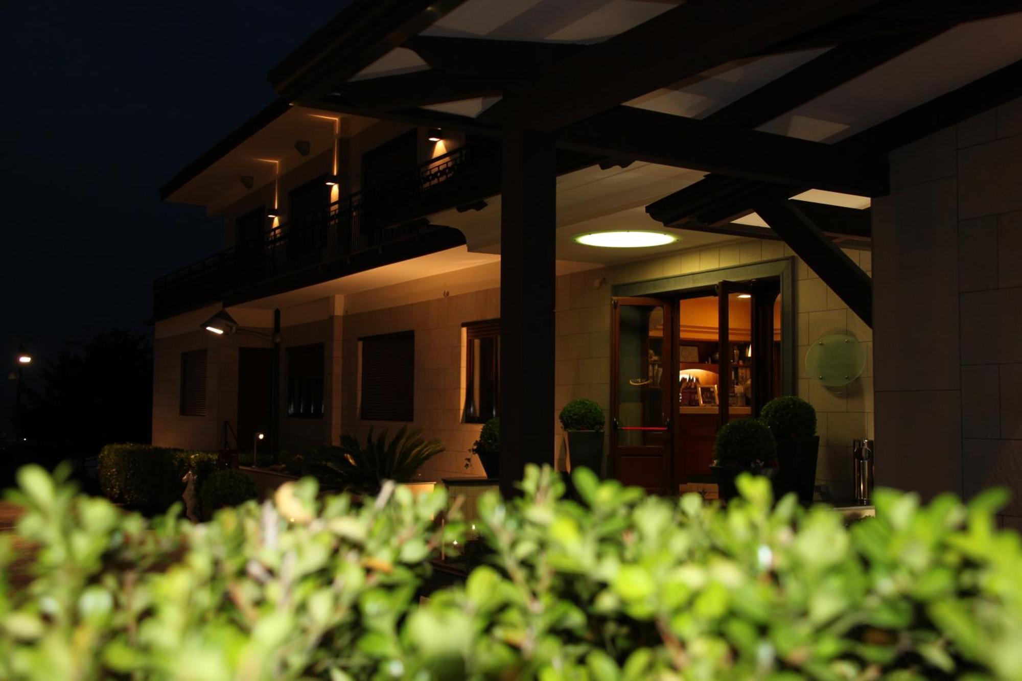 Ranch Palace Hotel Nápoles Exterior foto